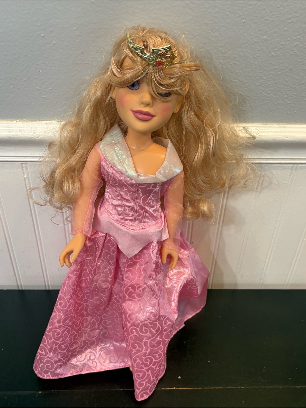 DISNEY PARKS SLEEPING BEAUTY AURORA TEA DOLL